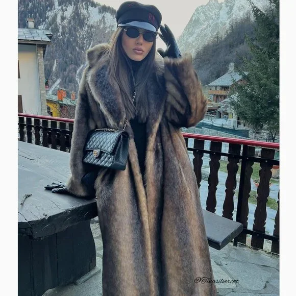 Zara | Jackets & Coats | Bloggers Fave Zara Faux Fur Coat  display picture 2